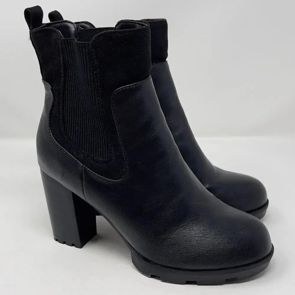 Journee Collection Islana Tru Comfort Foam Ankle Boots - Picture 1 of 14